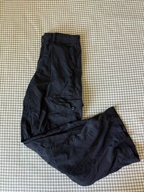 American Eagle Outfitters Black Cargo Pants